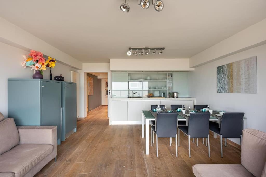 Seafront Apartment 2 Bed Duinbergen Knokke-Le-Zoute Extérieur photo